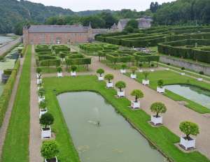 Château et Jardins de Freÿr/meuse ASBL